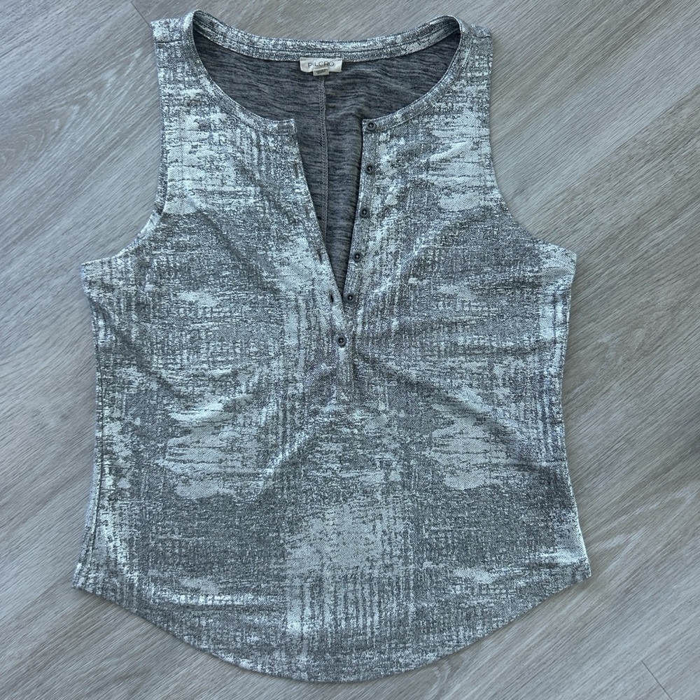 Pilcro Metallic Silver Sleeveless Henley Tank women’s medium - Picture 2 of 5